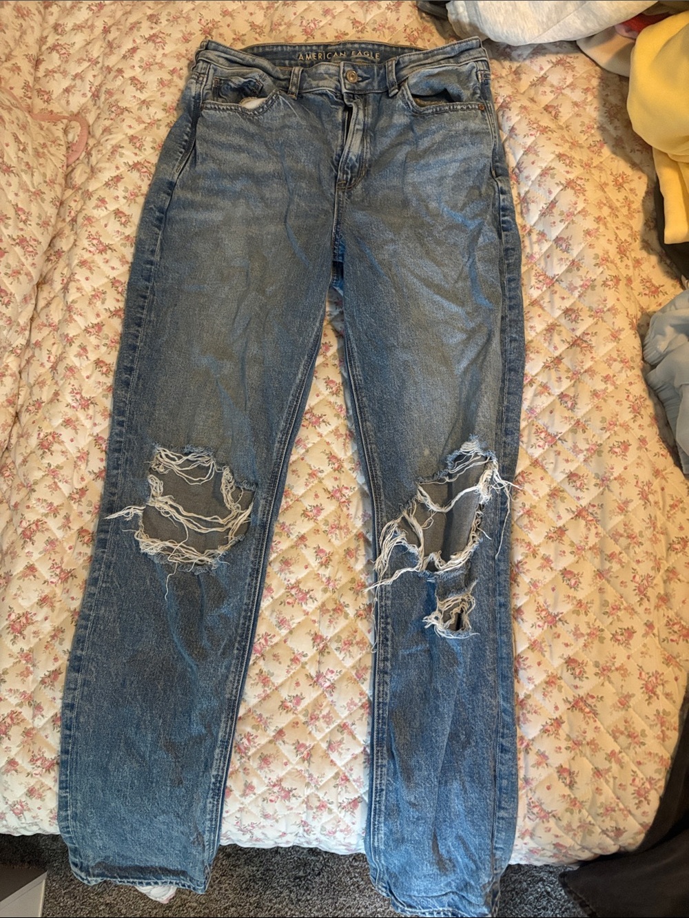American Eagle Outfitters Distressed Blue Ripped Jeans